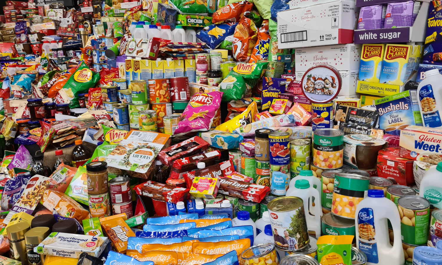 مواد غذائية متنوعة